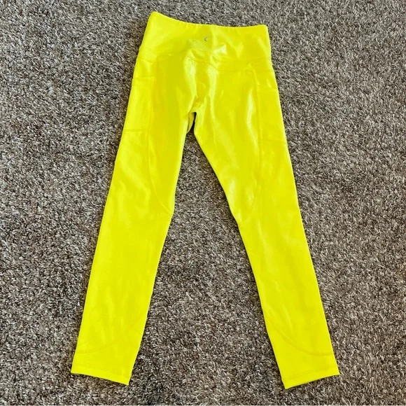 Zyia Leggings Bundle Womens Size 4 Camo Neon Yellow Activewear Compression - Picture 10 of 11